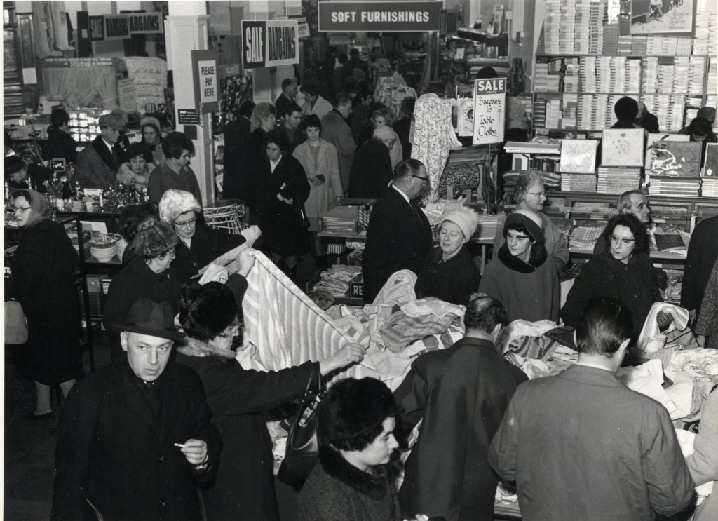 Palmers Greeners search for a bargain in 1967's sale (image Enfield Local Studies)